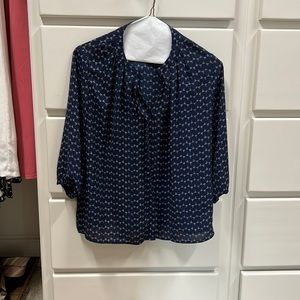 Collective Concepts Blouse Pretty Blue with Beige Triangle Print